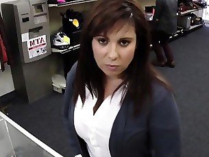 amateur big-tits brunette cash milf pov really