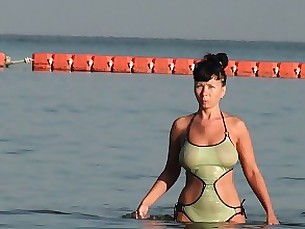 amateur beach bikini brunette milf outdoor public wet