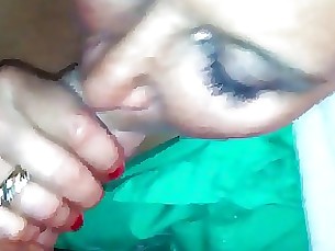 amateur milf sucking wife