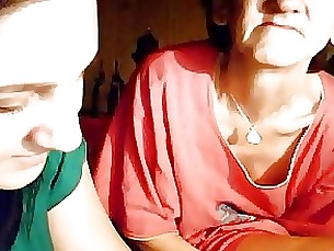 amateur daughter granny webcam